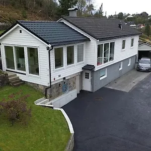 Fjordclaw Snm- Adjoining The & Nature, Free Parking Appartamento